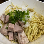 煮干し中華そば 魚魚 - 和え玉 200円