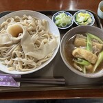 手打ち・つけ汁 うどん処 てる井 - 