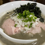 煮干し中華そば 魚魚 - 濃厚煮干 850円