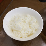 煮干し中華そば 魚魚 - ランチ時のごはん無料