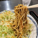 どんぶりの店 志貴 - 麺はこんな感じです。