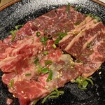 炭火焼肉 七輪房 - 中落ちカルビ・牛ハラミ