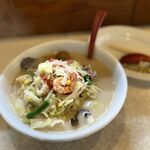 長崎ちゃんぽん・皿うどん 球磨 - 定番　ベースのちゃんぽん　(具材は並)