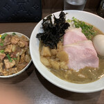 ヌードル＆スパイスカレー 今日の1番 - 