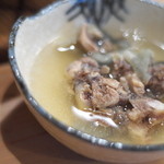 うを徳 - 服部中村養鼈場の鼈（すっぽん）