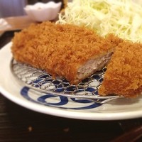 とんかつ まい泉 青山本店 - 個人的に原宿・表参道のとんかつといえば福よしだが、久々にこちらに再訪。食べたいとんかつはほどんどが限定食で既に売り切れていた(ｰ ｰ