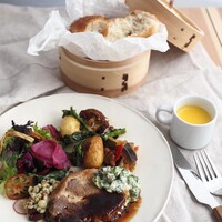 本日の前菜・スープ・メイン(肉or魚)、デザート、食後ドリンクなど全4品