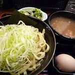 宮崎郷土料理 どぎゃん - 濃厚豚骨魚介つけ麺 プレーン （サラダ付）