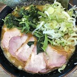 はたお家 - 辛いラーメン