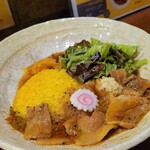 SPICY CURRY 魯珈 - 煮干し生姜醤油カレー～豚バラの和風カレー～