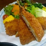 まる信 食堂 - 