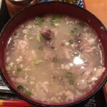 Okinawaryouri Shimaumui - ヘルシー骨汁も骨がぶっこんであって肉を食べるのがうまい。