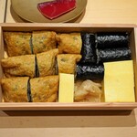 三谷 - お土産にして貰った干瓢巻きと稲荷干瓢巻