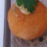 ラ・トゥーエル - 