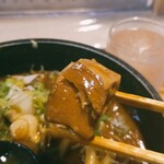 吉宗 - 醤油味の鶏肉　