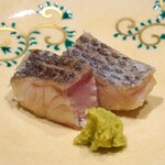 三谷 - 静岡県焼津の黒ムツの素揚げ