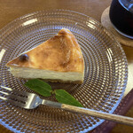 デリ&キッチン ハロ - チーズケーキは「ダリア」さんのものでした。