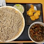 そば処 呑み処 つつみ - 肉せいろ(大盛),とり天