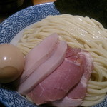 麺とチャーシュー