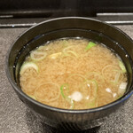幸寿し - このお味噌汁がめちゃくちゃ美味しい！