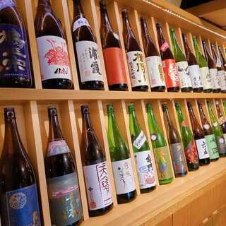 《日本酒専門店》「冷酒から熱燗、とびきり燗まで」