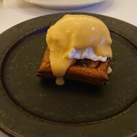 レストラン アルティザン（restaurant Artisan） - サーモン「ニューヨークの朝食」  