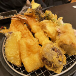 Tempura Baru Akimitsu - 天ぷらの盛り合わせ