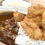 山の家はせがわ - ヘレカツカレーライス　スープとサラダが付いてきます