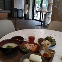 モダンチャイニーズブラッセリ― HALOW -  モダンチャイニーズブラッセリ― HALOW -