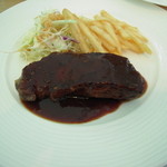 堂島リバーフォーラム　CAFE - 牛ロースステーキ・黒胡椒ソースのランチ(SET1200円)