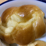 ケーワン - 少し甘めのパンとウインナーが相性抜群です