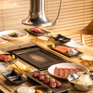【こだわりの厳選お肉をおもいっきり味わう】