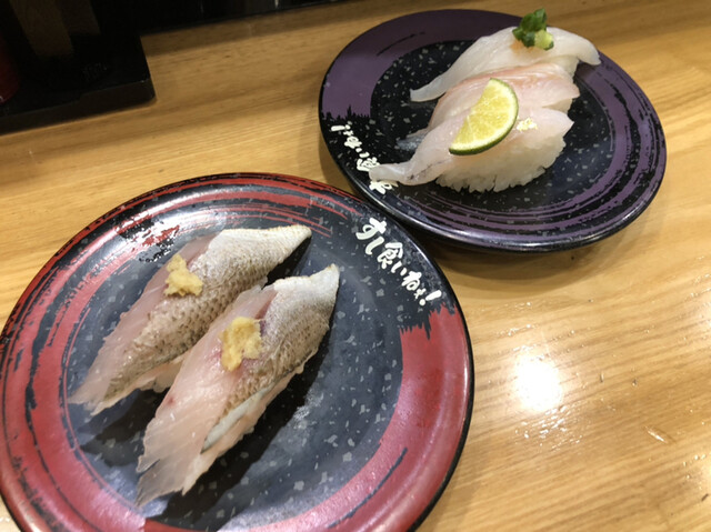 (02)