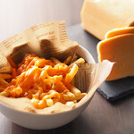 ダーツカフェ ウノ - とろ～りチーズのフライドポテト　750円 
