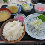 どんぶり君 - 釜揚げしらす定食