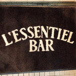 L’ESSENTIEL BAR - 