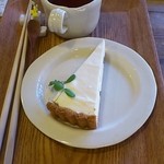 cafe コメマメイモ - 黒豆チーズケーキ