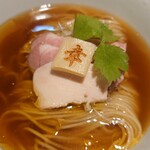 半蔵製麺 - はまぐりだしの醤油らあめん