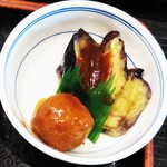 Tsuruya - 小鉢(ミートボール、茄子の味噌和え)