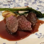 Le Beurre Mou - 肉料理：アンガス牛さがり肉のロースト 赤ワインソース