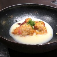 十皿 - 白子のパンチェッタ巻き　白アスパラピューレ