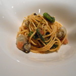 Casa Osano - 手打ちタリオリーニ、牡蠣と菜の花２０１３，３