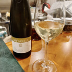 ヴィネリア グーフォ - 白ワイン　600円
