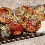 텃판야키 텐텐 - 타코야끼(5개입) 385엔