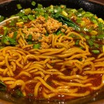Chinese Dining ナンテンユー - ランチ：南天玉そば。麺・スープとも味濃い。辛みそこそこ。