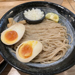 Menshou Takamatsu - つけ麺(並)の麺皿 ※味玉追加