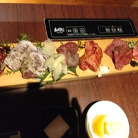 肉匠 牛虎 西中島店 - 