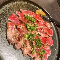 和牛とワイン 焼肉きゅうこん - 