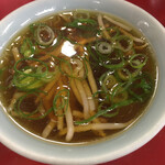 Sairai Ken - スープは何故か塩梅が強いガテン系な味？