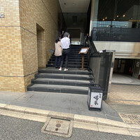 飯田橋 喝采 - 飯田橋駅　ほど近い『喝采』さんへ
                    
                    医療関係の会社社長からランチに誘われて…
                    
                    水道橋あたりならどこでもいいって事でしたので
                    
                    店名で選びました。